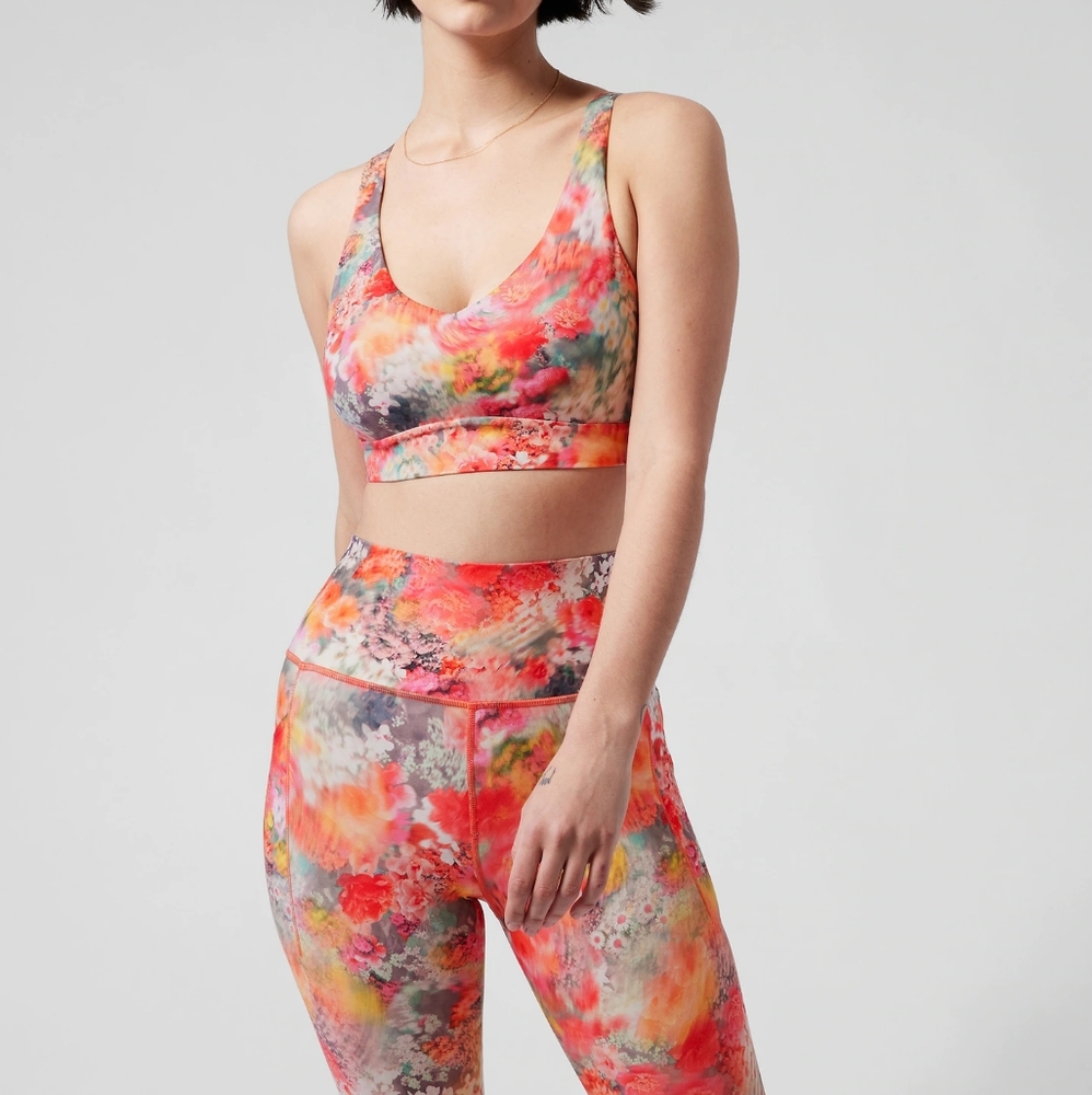Athleta Solace Bra D-DD, Renewed Blossom Pink, M